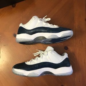 navy snakeskin 11s